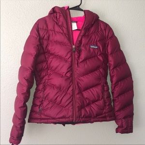 Patagonia puffy down jacket